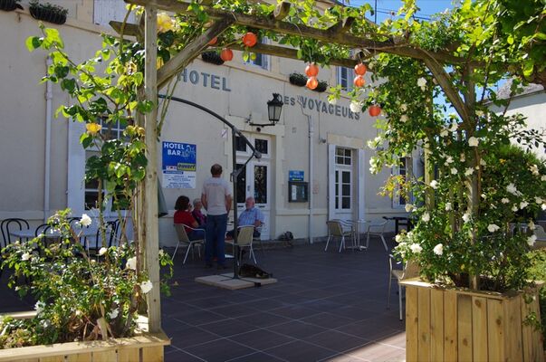 HotelVoyageurs_Facade