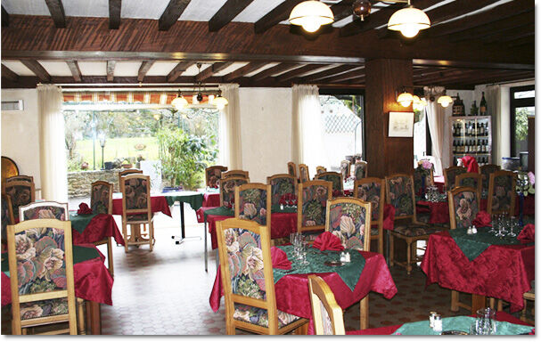Hôtel Henry Puy l'Eveque