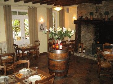 Hôtel Restaurant Hostellerie de Goujounac