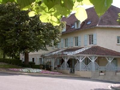 Hôtel Restaurant Hostellerie de la Bouriane