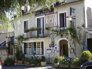 Hôtel Restaurant La Bonne Famille