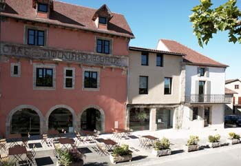 Hôtel Restaurant Le Relais de la Tour