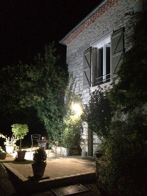 La Tour du Grillon - Chambres et Appartements d'hôtes