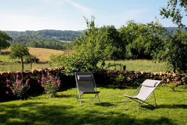 Jardin - Gîte "L'esprit des Pierres" - © Hameau du Quercy -011