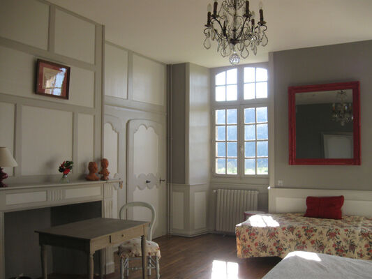 La Grnade Chambre - Le Pradel - Monceaux-sur-Dordogne