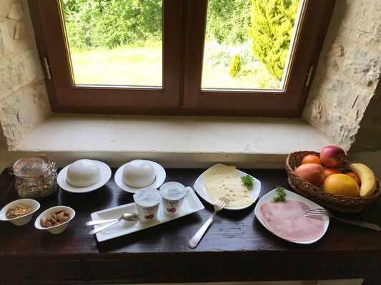 Le Champ des Roses - Petit Dejeuner