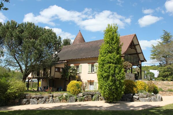 Location-LaMajorieBasse-Altillac_exterieur