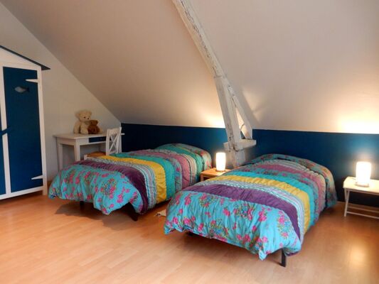 LocationGRANDE-OURSE-MaisonDesEtoiles-Noailhac_chambreTurenne