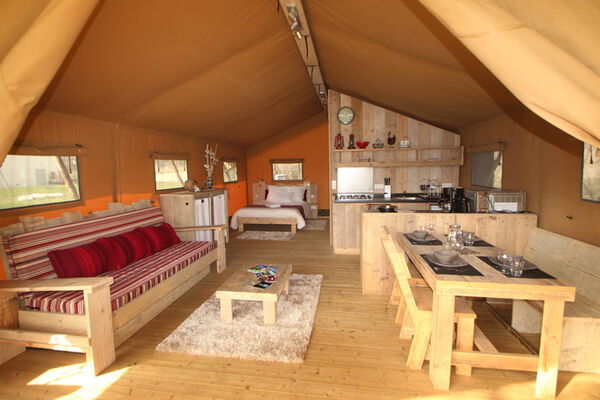 Lodge Poudally 2