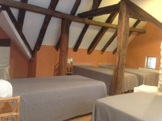 Loustalauthentique_LissacetMouret_Chambreetage