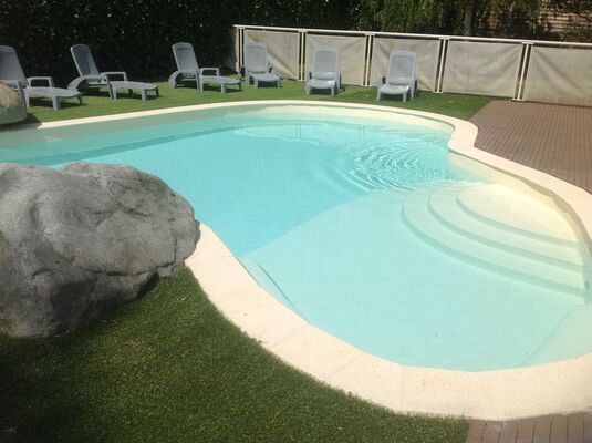 Loustalauthentique_LissacetMouret_Piscine2