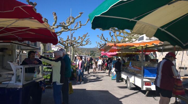 Marché_Luzech_2