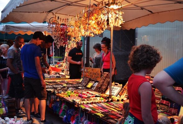 Marché nocturne @Miléna