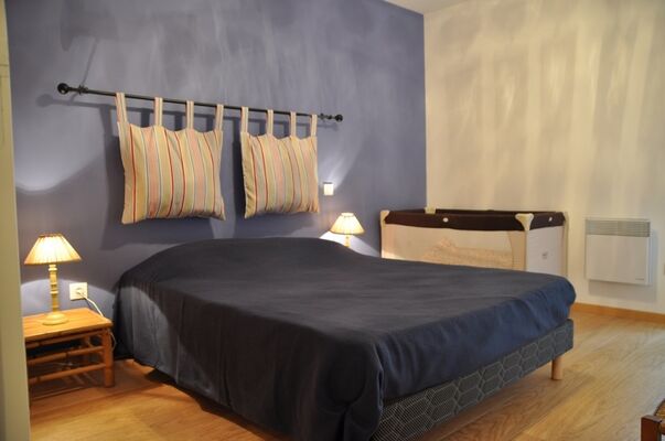Meublé-LaPapetie-Brivezac_chambre-rdj