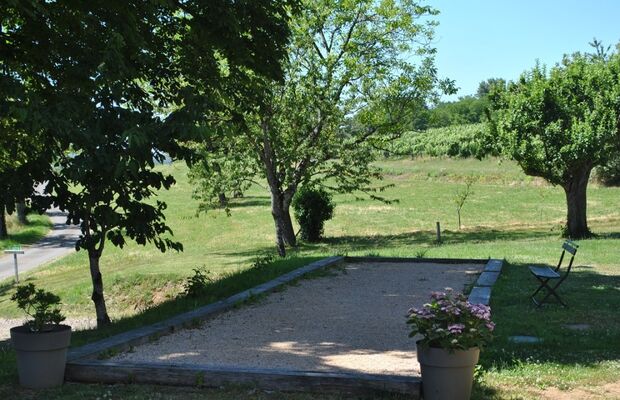Meublé-LaPapetie-Brivezac_terrain-pétanque