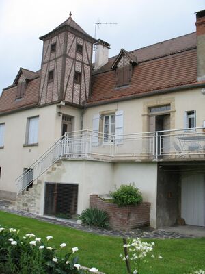Meublé_bernadou_facade