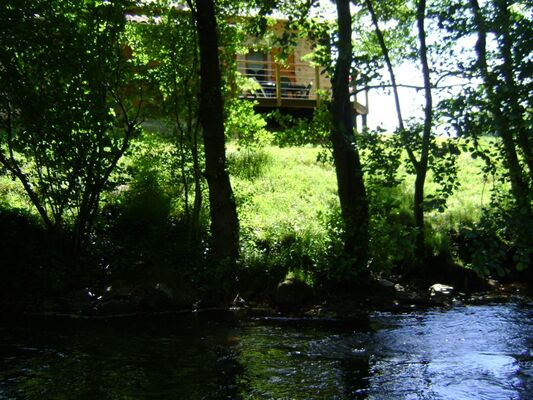 MeubléVaurs_MaisoncôtéRivière