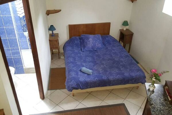 MoulinDuPouget-LaChapelleAuxSaints_chambre