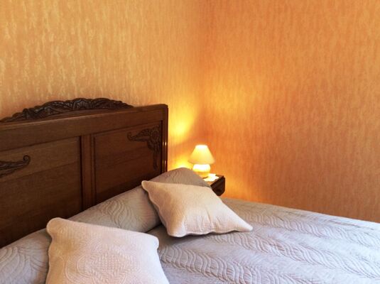 MmePeyrelevade_BEYNAT_chambre2