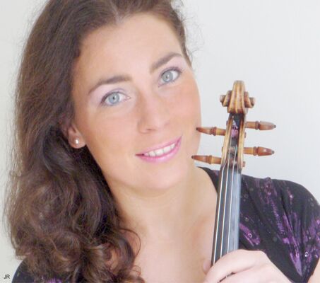 Photo Natacha Triadou légère 500ko