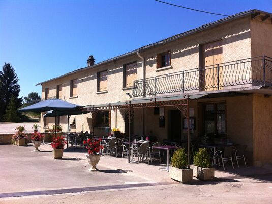 Pomarede chez Jeanne.Terrasse