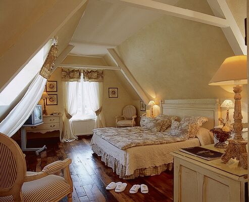 PontOuysse_ChambreBelcastel