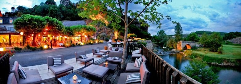PontOuysse_Terrassedenuit