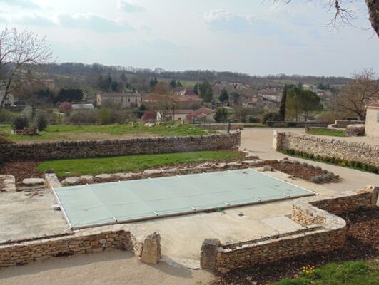 Location Pouzergues Aujols