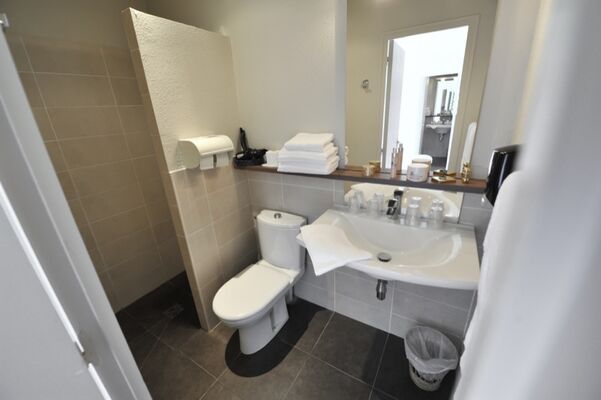 RelaisAmadourien_Salle d'eau