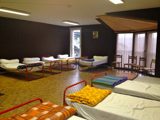 RelaisPelerin_grand_dortoir