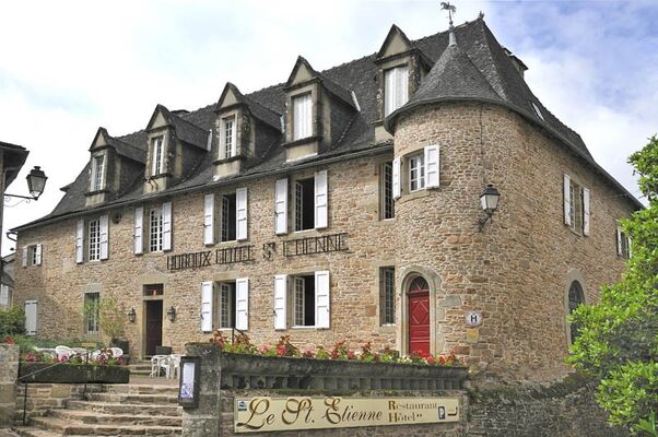 Restaurant-Le-Saint-Etienne-Aubazine