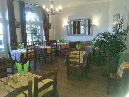Restaurant Le bellevue Gourdon Salle