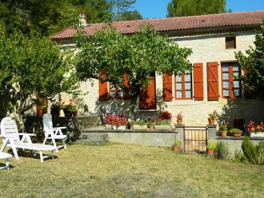 ST HILAIRE