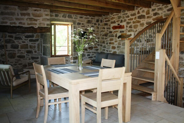 Salle à manger - Gîte "l'Orée des Chênes" - © Hameau du Quercy -001