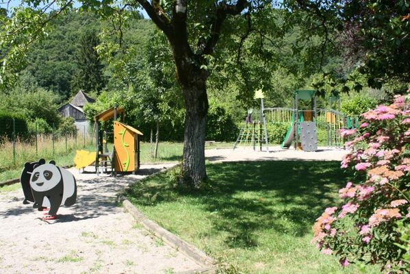 Soleil d Oc - monceaux-sur-Dordogne - Aire de jeux