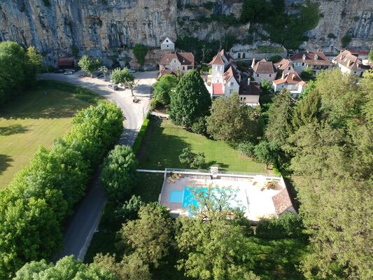 domaine les falaises vu du ciel