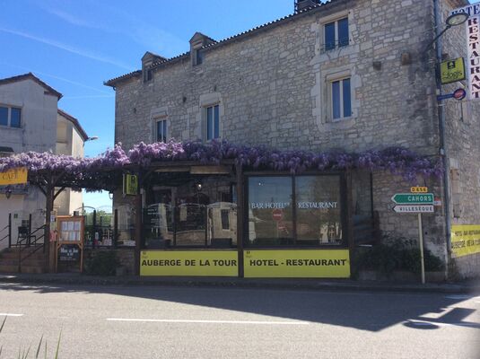 Auberge de la Tour Sauzet