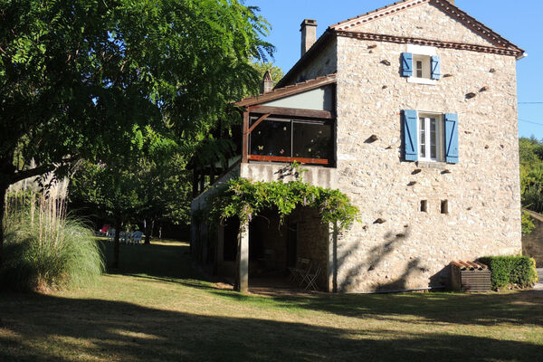 Gîte la combe à Douelle