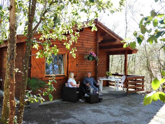 camping château de lacomté