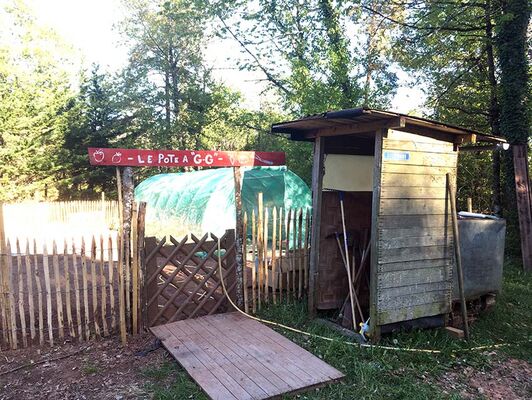 camping-coq-rouge-Colonges -potager-1
