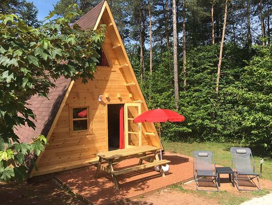camping-coq-rouge-Colonges -tipi-ext-1