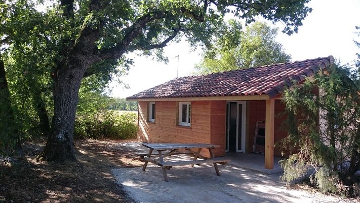 camping-ferme-des-campagnes-Rocamadour-chalet