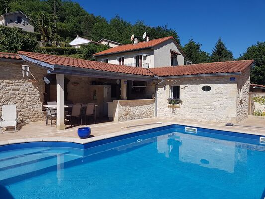 chambre-hotes-piscine-cahors