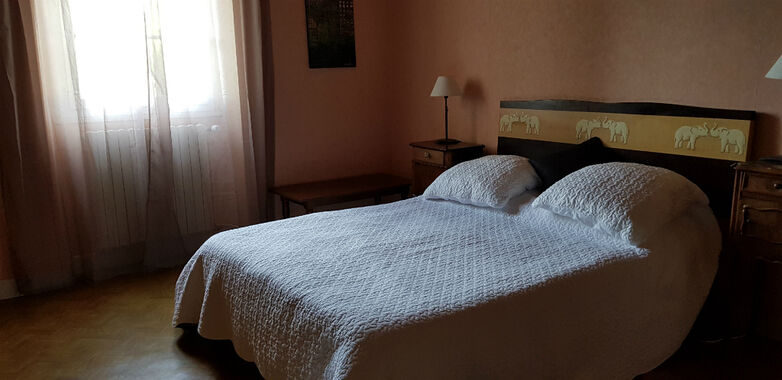 closjeanine-chambre-jeanine