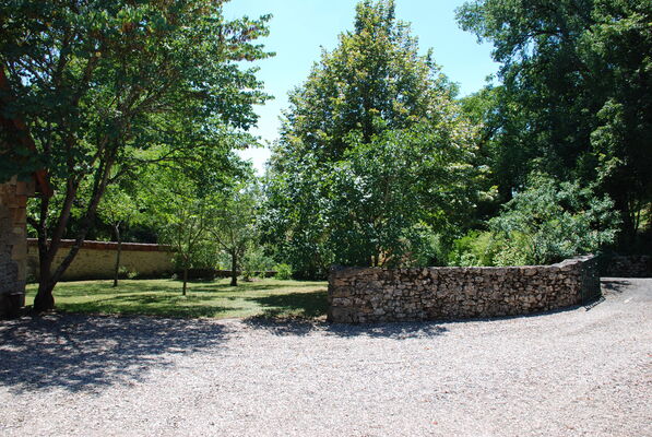 Jardin agrément ombragé