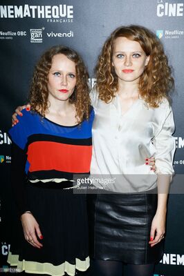 french-directors-clara-laperrousaz-and-laura-laperrousaz-attend-picture-id887213500(1)