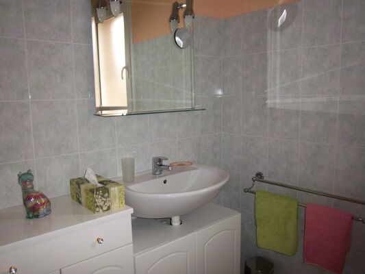 gite_clos_du_quercy_salle_bain_2_jpg