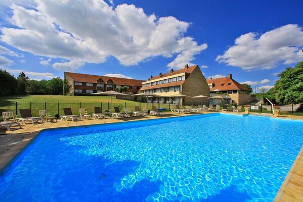 hôtel du château_rocamadour_piscine