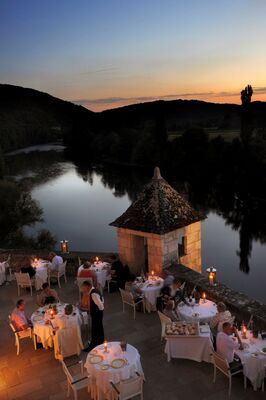 le chateau de la treyne_lacave_terrasse