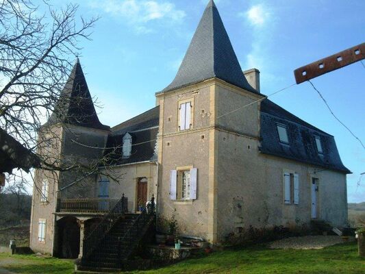 location lemarquier 1